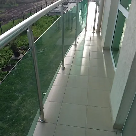 клара Апартамент Бургас